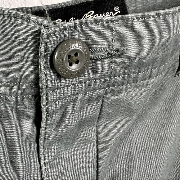 Eddie Bauer Men's 38 Cargo Shorts Khaki 100% Cotton - Picture 4 of 10